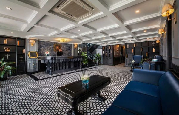 Halong Bay in one day by private car